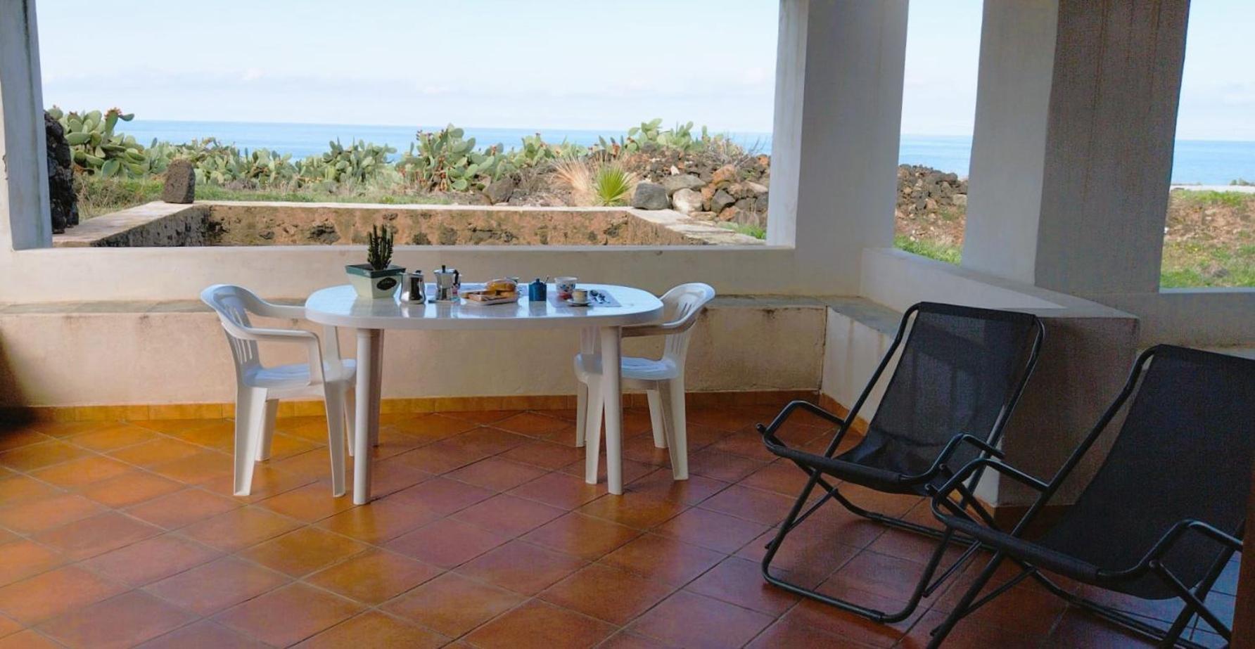 Elio&Mina - Appartamento Con Vista Mare Pantelleria Exteriér fotografie
